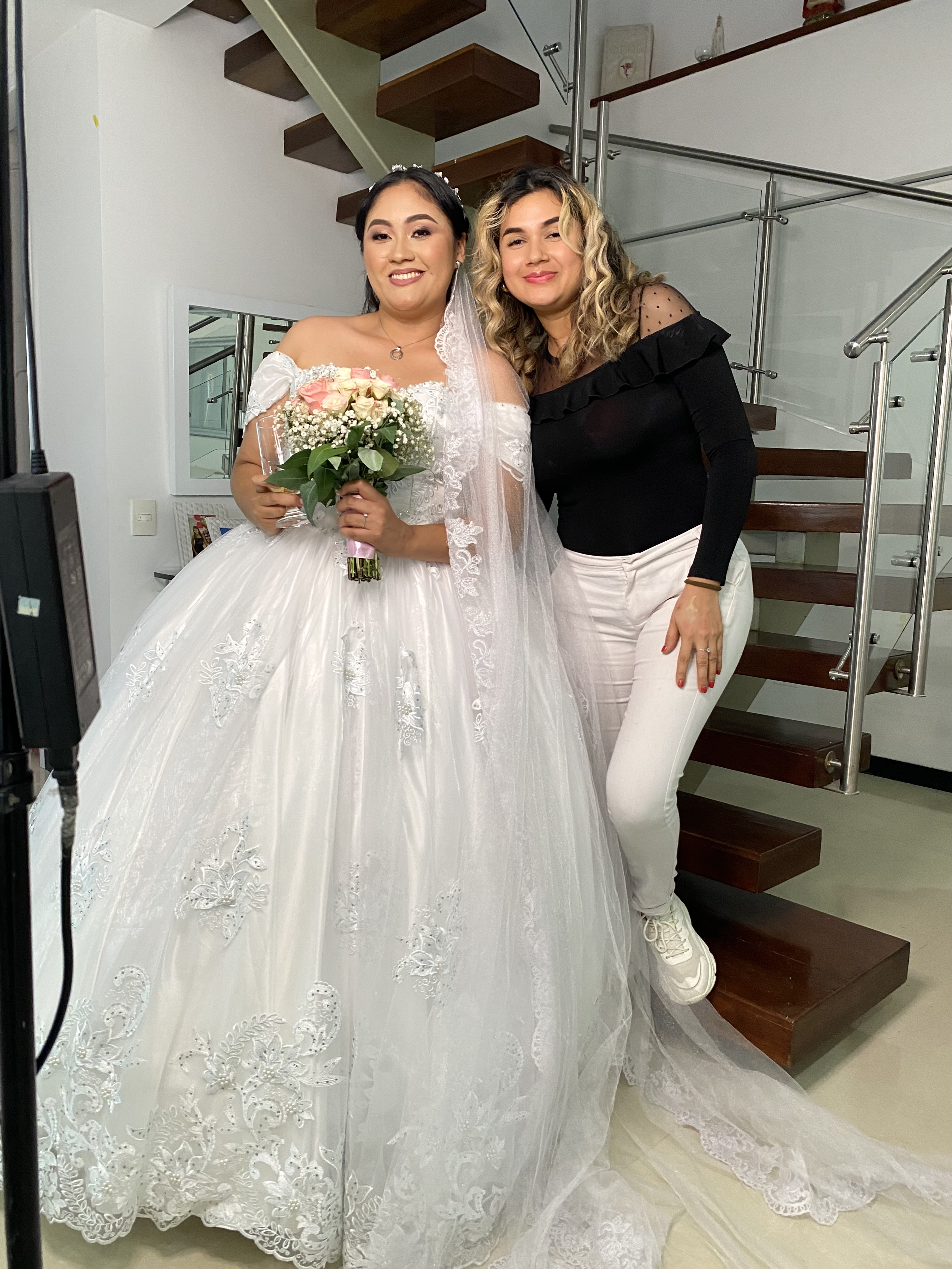 Maquillaje para novias, paquete oro